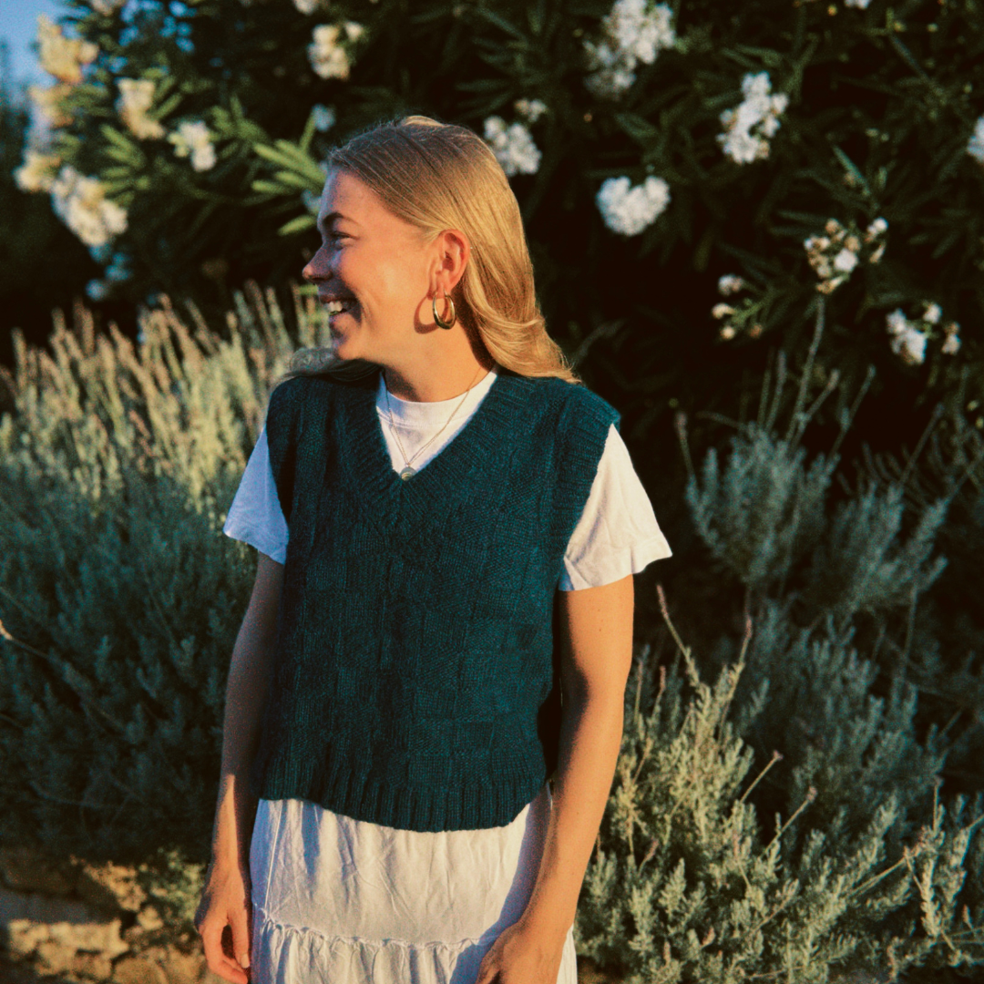 Puzzle Vest - Midnight Green